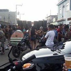 MONTAGEM = NOVINHA QUE SE PERDE VEM PRO BICAO VEM DA XERECA [[ DJ 2L CRM E DJ WILLIAM DA CHM ]]