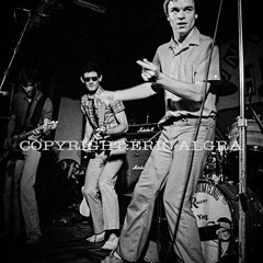 The Young Homebuyers - Fashion..Live at The Aberdeen Hotel 1982