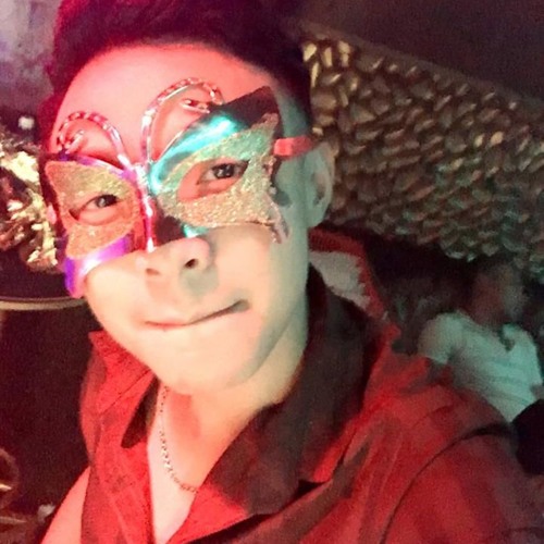 NST- Con thỏ 4 chân :*