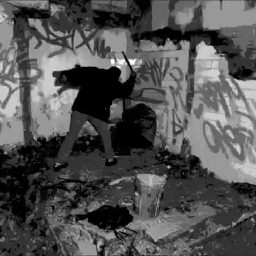 Yawar cru -menosprecio