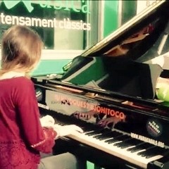 Still Falling For You - Ellie Goulding (piano cover)