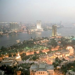 على الكمان؛ موسيقى ايام فى العمر