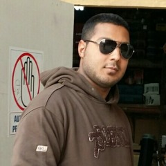 حسين ذكريا لسة مكانك فاضى