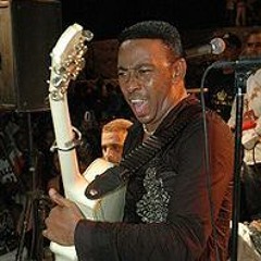 06 - Me Voy Mañana Y Esa Me La Doy Yo