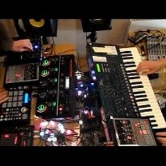 Fingers On Buzzers - Live Loop/MPC Improvised Electronic Set (tasty snips)