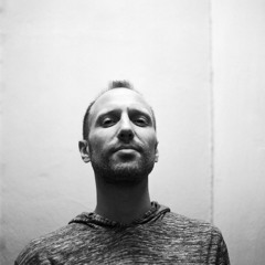 Download: Luc Ringeisen - XLR8R Mix, November 2016