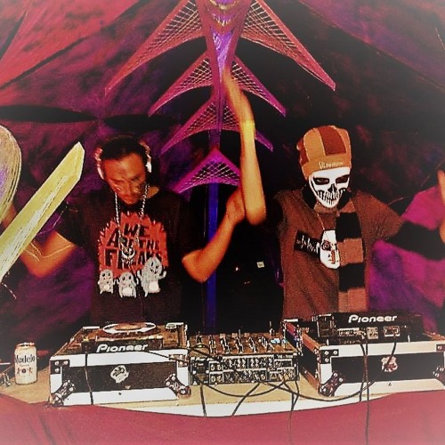 SaMTaBuL - 1o YeARs GoiNg PsYtRanCe (We like it psychedelic )