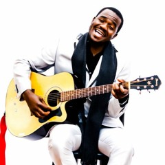 Talented Afro Jazz guitarist, singer & songwriter Bothwell Nkomo AKA Bozoe in studio