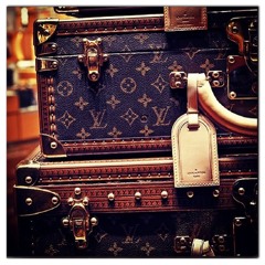 ROY MOTIVES- NEVER LEFT