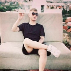 Ếch Ngồi Đáy Giếng ( Dizz KEN ) - T.L