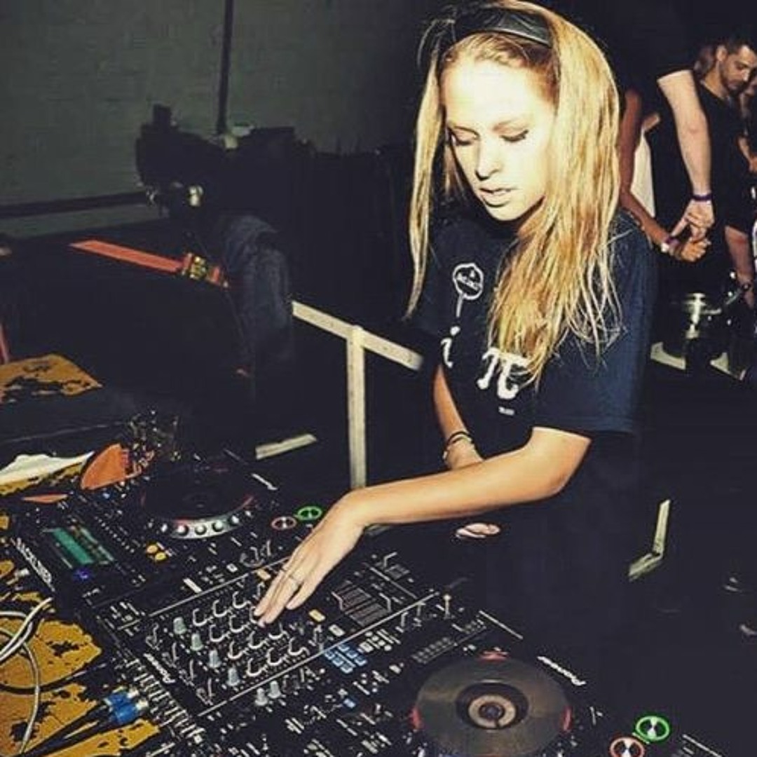 artworks-000197266964-bz3c0w-