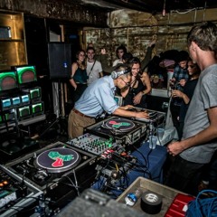 Hunee @ Rare Form 10-11-2013
