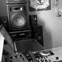 DÉCOUVERTE SONORE // FB TEUFEURS