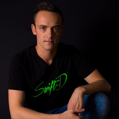 Throttle x Earth Wind & Fire Vs. Curbi - The 6th of September (Swift-D Remash)