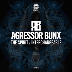 Agressor Bunx - Interchangeable[Noisia Radio S02E50 Cut]