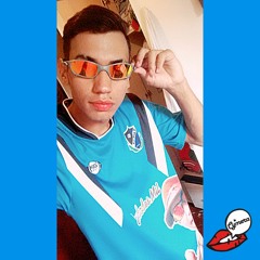Mc Lan e Mc Kr - Acabei Ca Memoria Do Meu Celular Gravando Ela Me Mama (( DeeJey Denner ))
