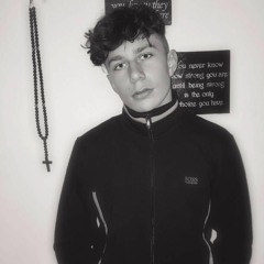 Prelle Lyttter Til Mig Selv (Musikvideo)