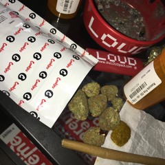 NumblyfeNahom - Smoke ft.Classik Mussik & Uno Loso