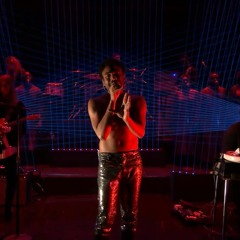 Redbone - Childish Gambino (LIVE)