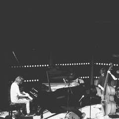 Frazer Mackintosh Trio - Trust (Robert Glasper)