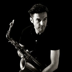 simon Levi- sax