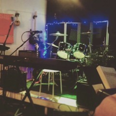 Alice  Laybourne - Jolene Cover