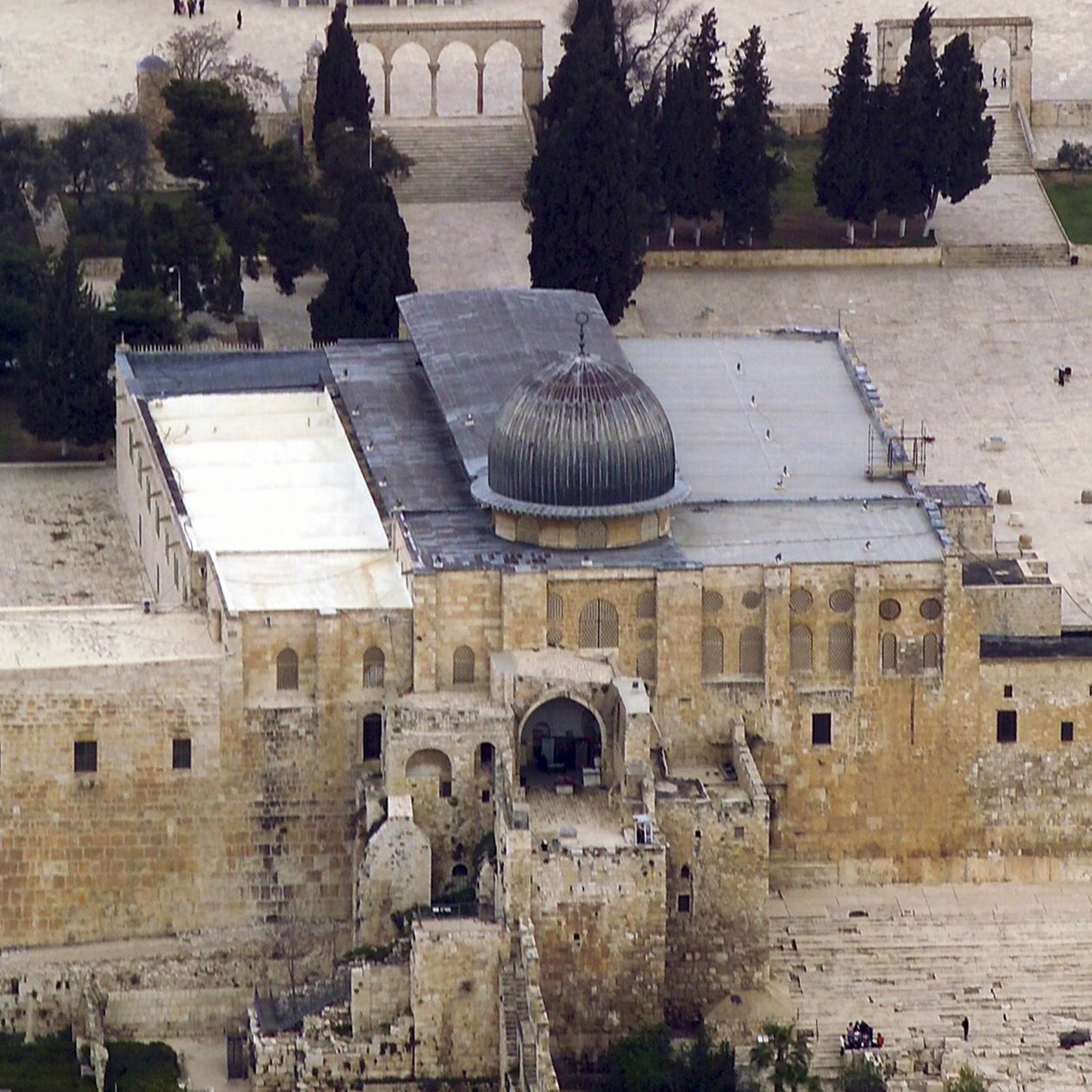 Shaykh Salih Al - Fawzan Advises The Muslims About Al - Masjid Al - Aqsa episode artwork