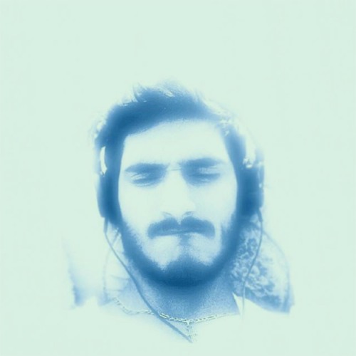 Zuhal Olcay - Pencereler Önünde