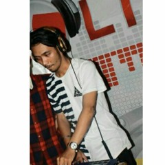 MIXTAPE DJ RIYAN NOBLE (TWERK TRAP R N B) NONSTOP[1]