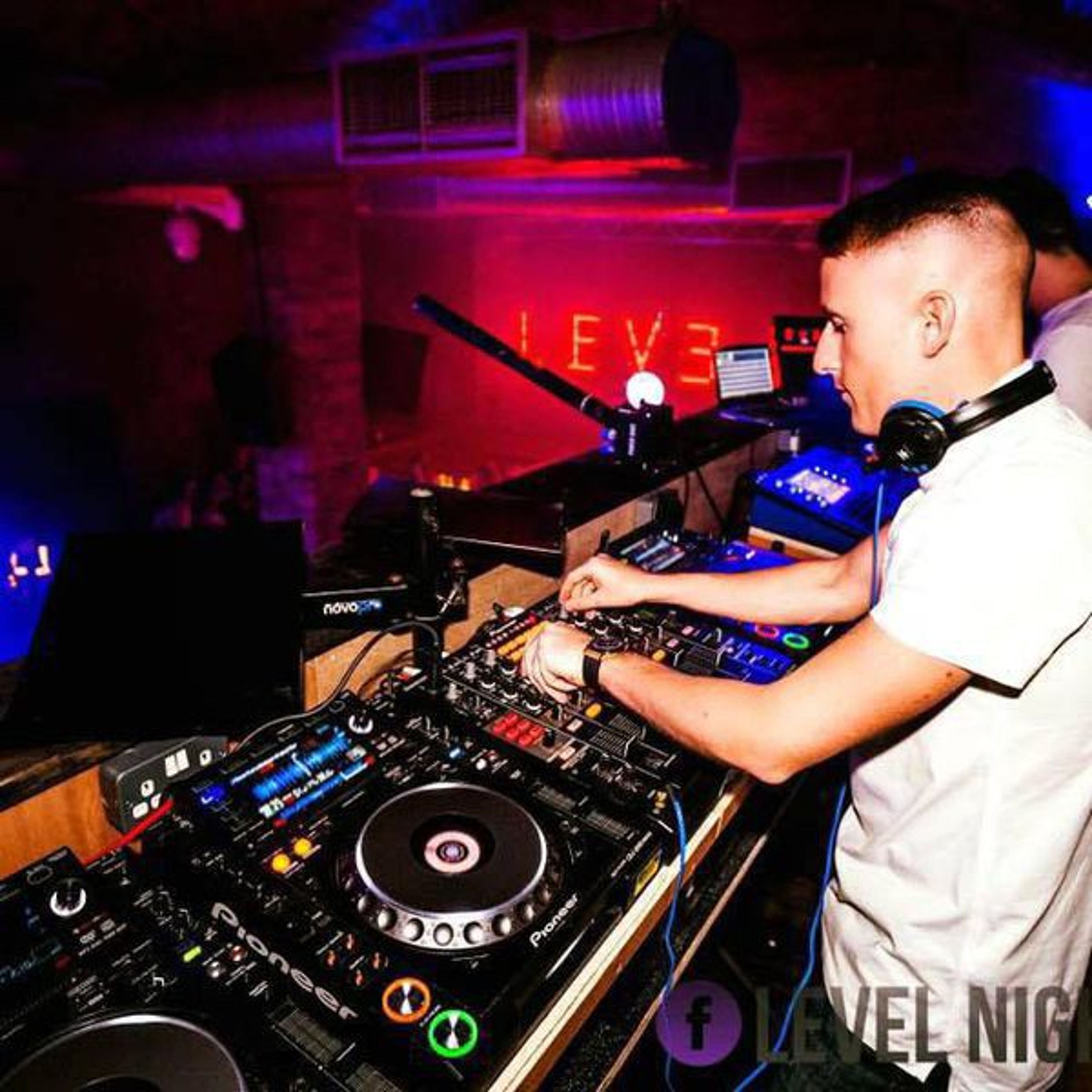 DJ Lee Morrison - Going Deep - Vol 1 episode artwork