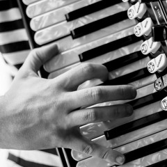 Wounded Keens (Live)