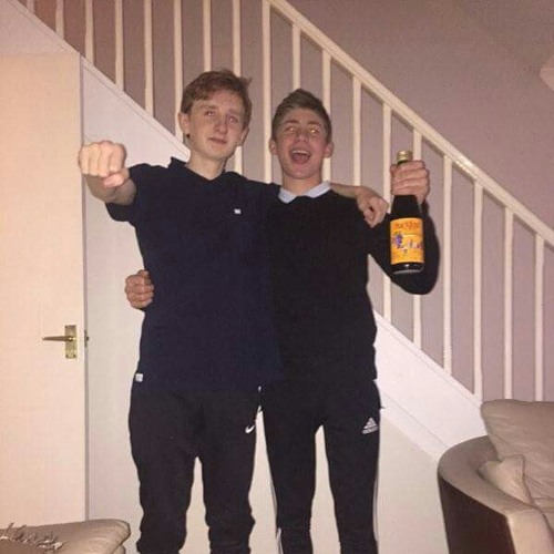 MC Dee - MC Nicoll - PUSH THE FEELING