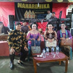 Sinom Rujak Jeruk MIno + Eni Mahardhika