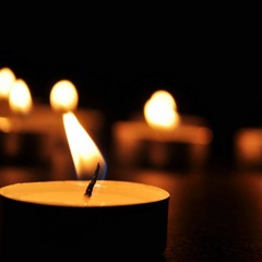 Hanya Lilin Kecil (Lagu Rohani) ft. Ike Tehubijuluw