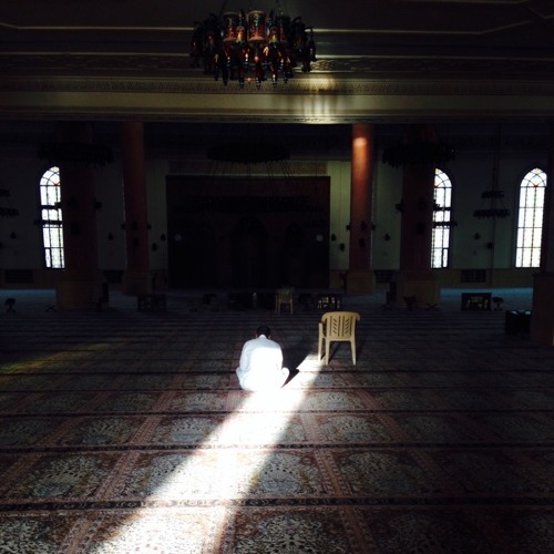 مناجاة ... كلمات الشيخ سعود الشريم أداء ظفر النتيفات