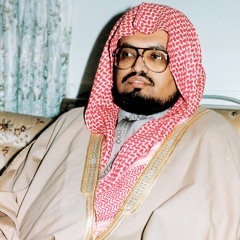 تلاوة من سورة النساء للشيخ علي جابر من الآية 60 للآية 87 في تهجد الحرم المكِّي لعام 1402 هـ