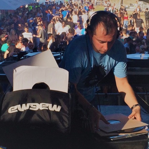 Sunil Sharpe @ Neopop Festival (6/8/16)