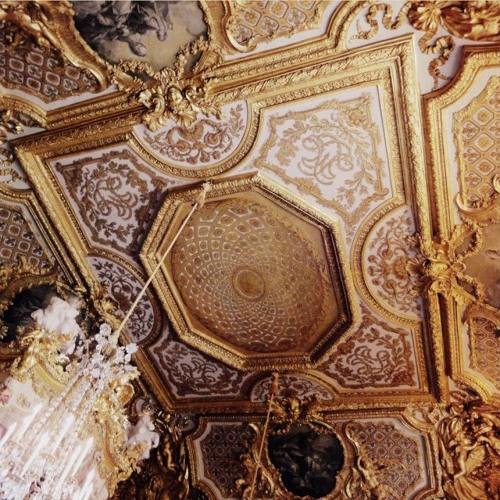 06. DEREK - Intro (feat. Baco Exu do Blues)