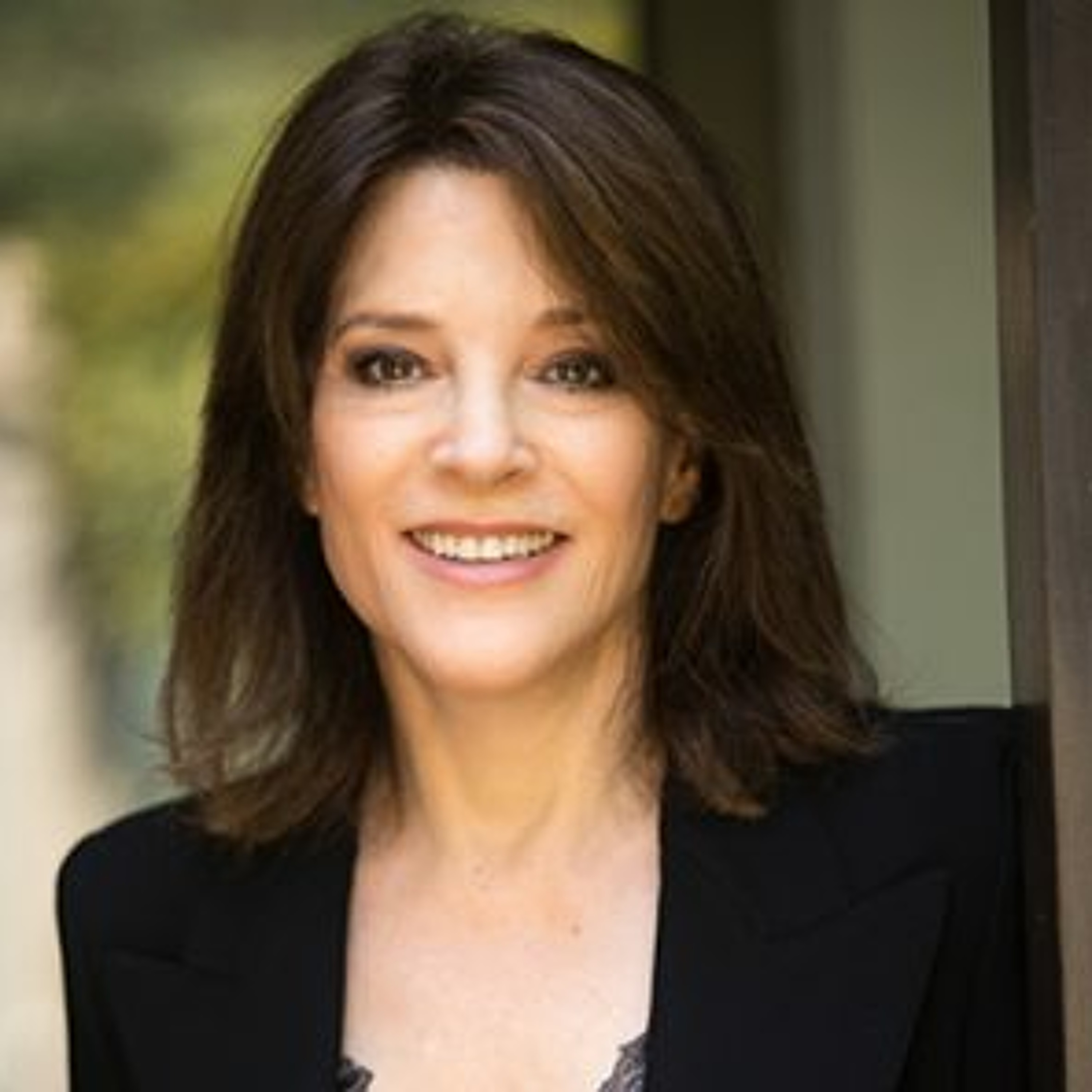 Marianne Williamson (Interview 3) episode artwork
