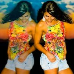 Sâmara Lobo - Hot Beat