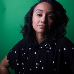 #10: Melanie Araujo - Designer and Founder of Front & Center that helps people break into tech