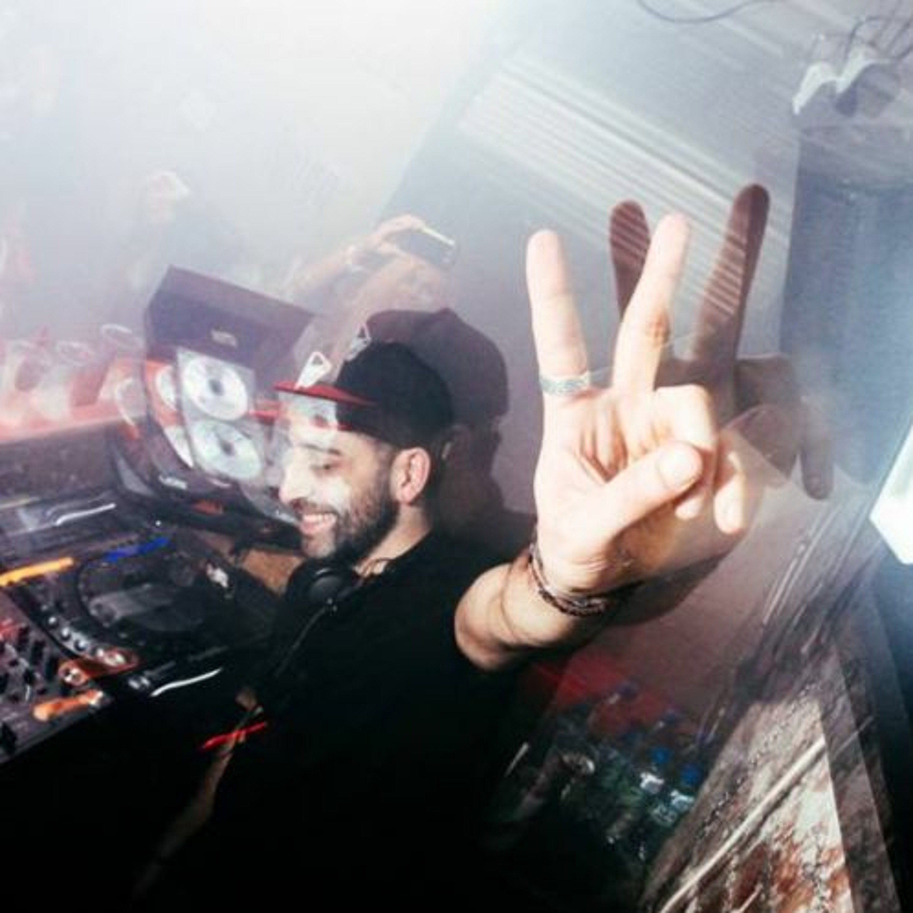 DariusSyrossian