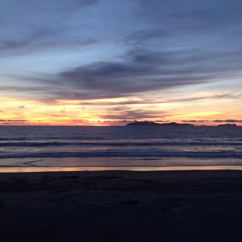 HOLDING ON FOR ANOTHER SUNRISE Part One (December 2016) by Eich-One aka Hiroshi Uno