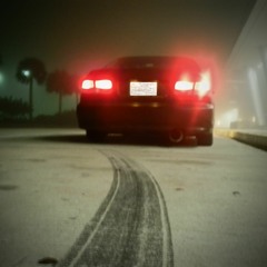 D-Skitz - Skrrt/Gimme that stash, full of cash, gimme that ass, gimme some grass and some gas/vtec