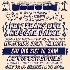 PAUL MICHAEL LIVE AT THE ISLAND SATURDAYS NYE BASH