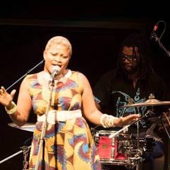 SONIA AIMY  Ise Ya