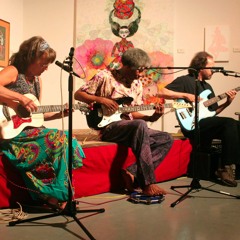 Senero (bonus track version w/ Paul Brantley, cello)