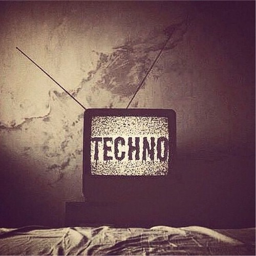 TECHNO ULTRAS PODCAST #40 /w BÖSEDICHT