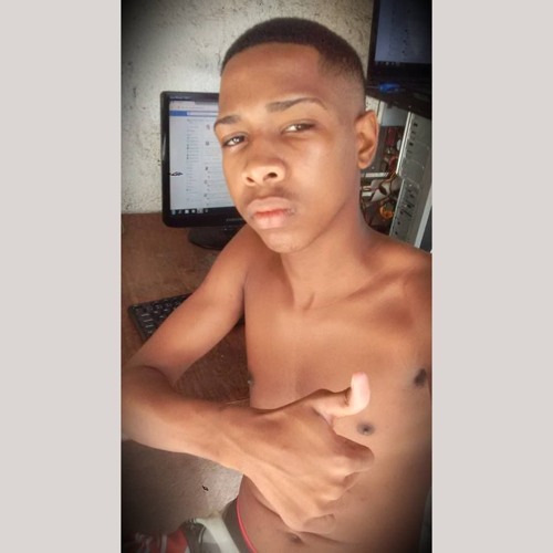 MC G15 - NÃO PRECISO MAIS BEBER E NEM FUMAR MACONHA  [ EDIT DJ PEIXE DO GIRA ]