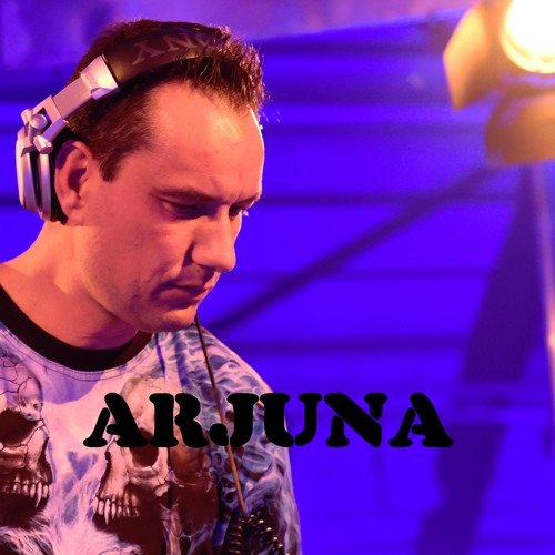 Dj Arjuna Vs The Ctrl - The Bigger They Come - Preview